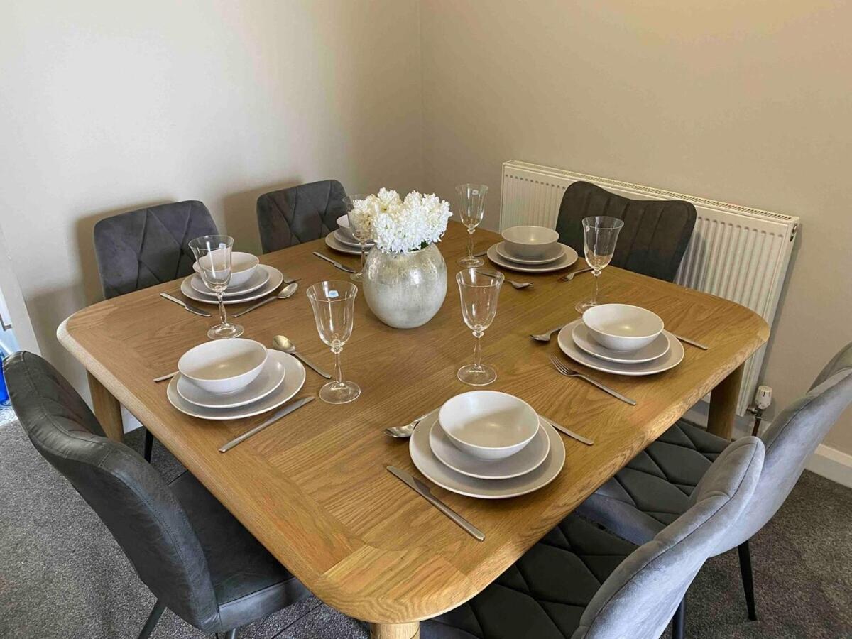 City Centre 3 Bdr Townhouse By Belfast City Breaks Room photo